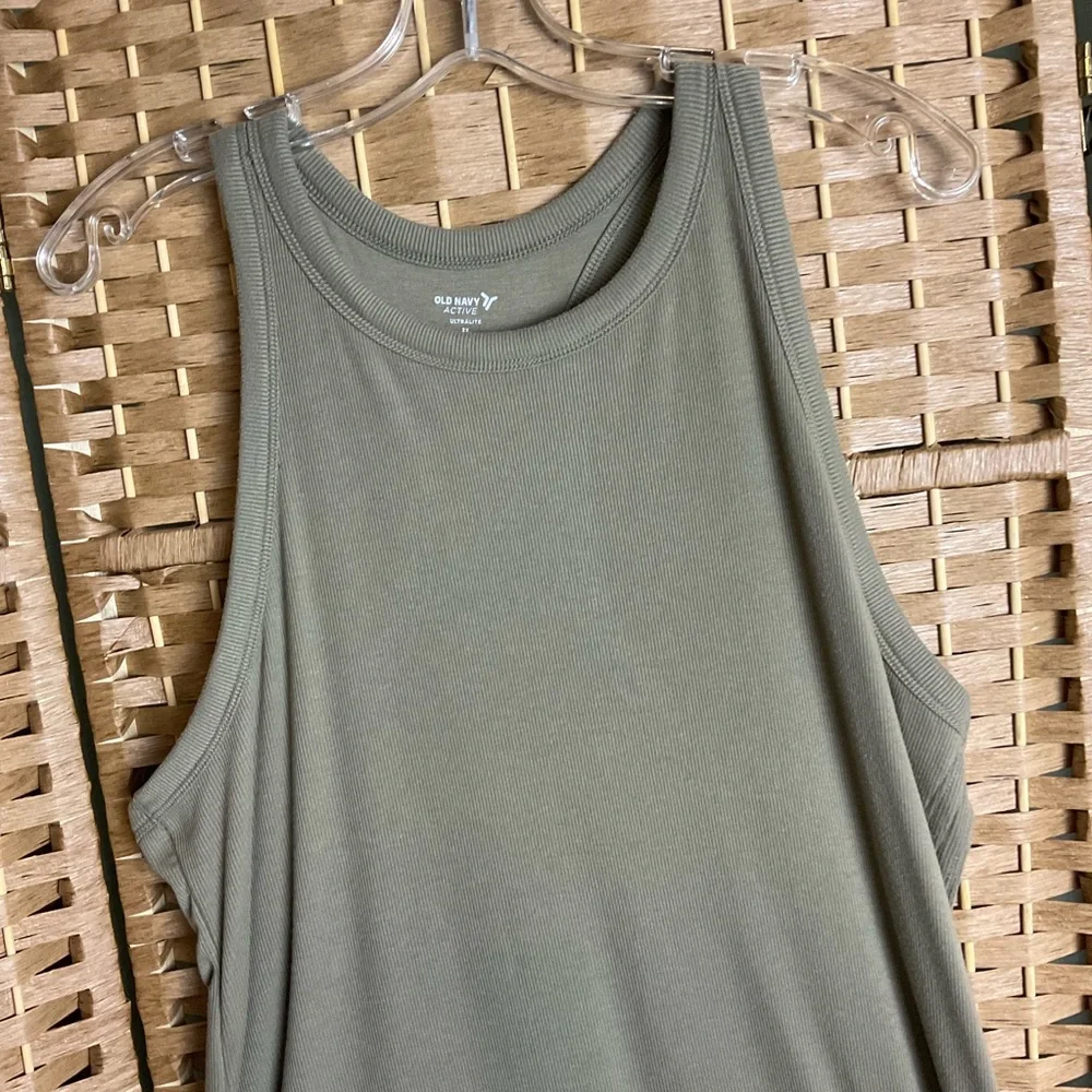 Old Navy Active Ultralite Go Dry Racerback Rib-Knit Ruched Dress Size 2X - Picture 3 of 9